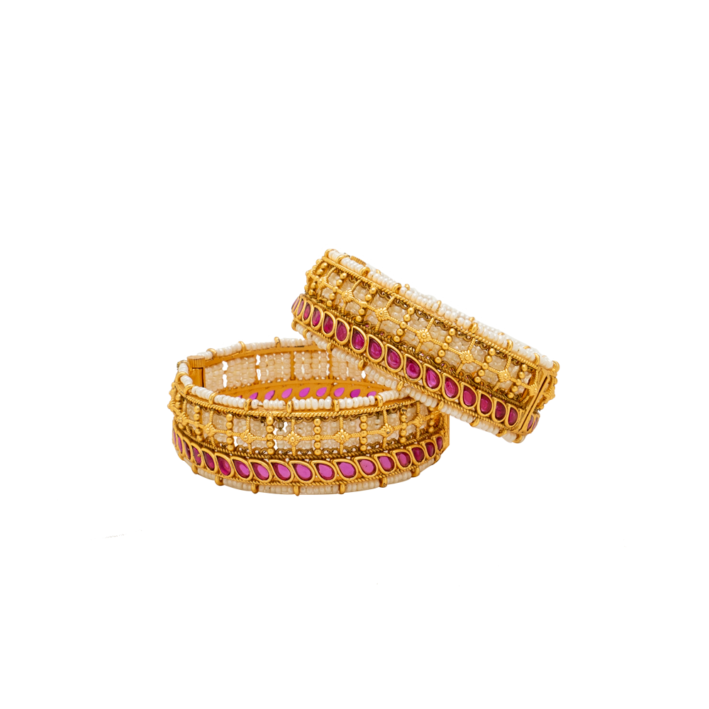 High gold plated antique bangle with pearl