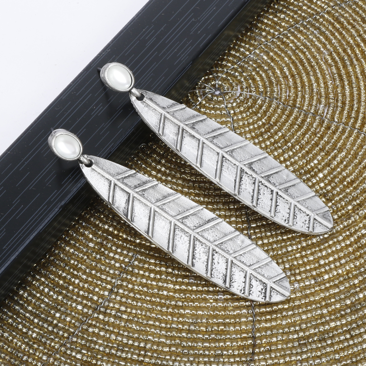 Oz Jewels Silver-Plated Oxidised Leaf Shaped Earrings